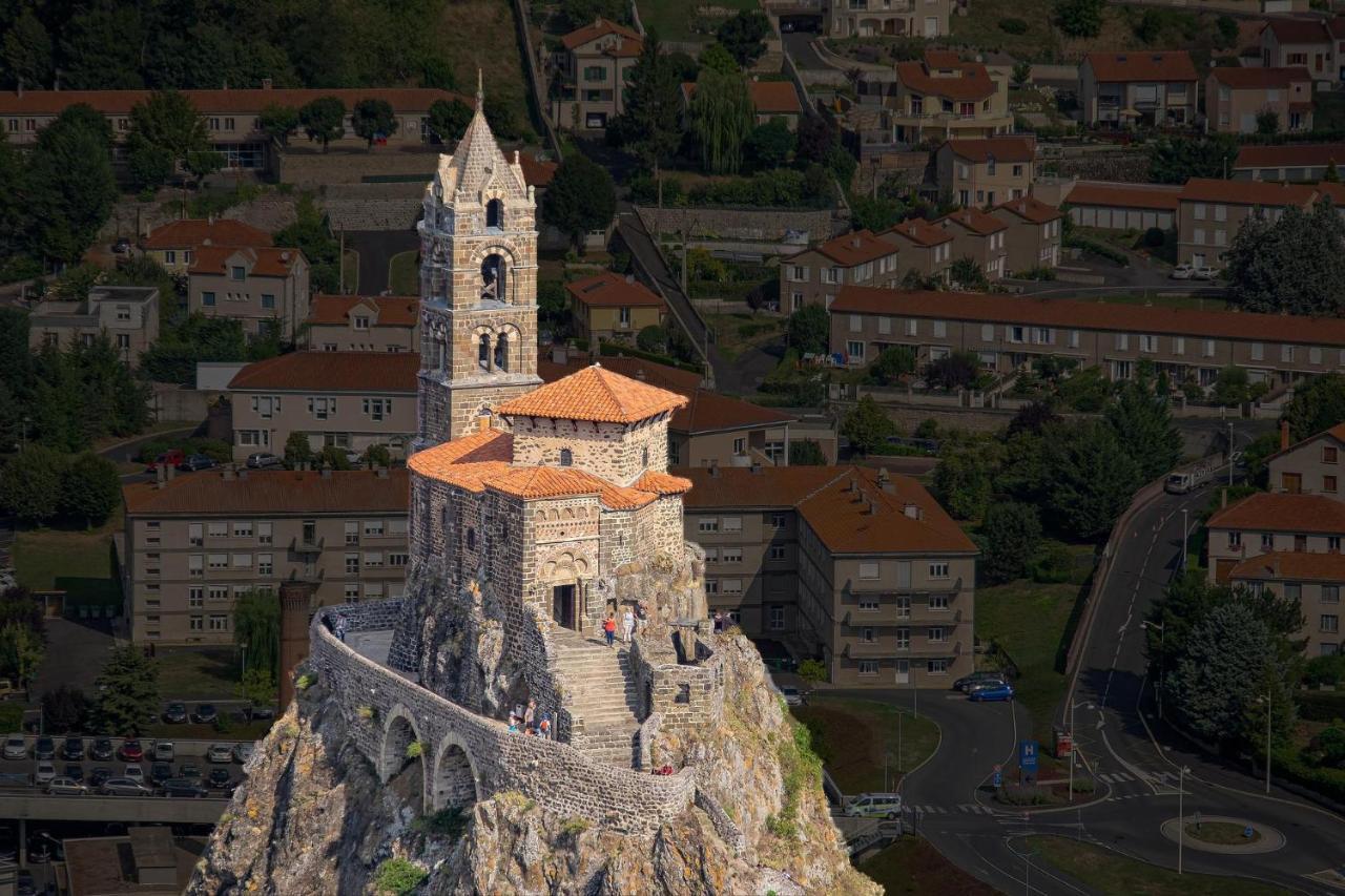Ferienwohnung Le Raphael Centre Historique Le Puy-en-Velay Exterior foto